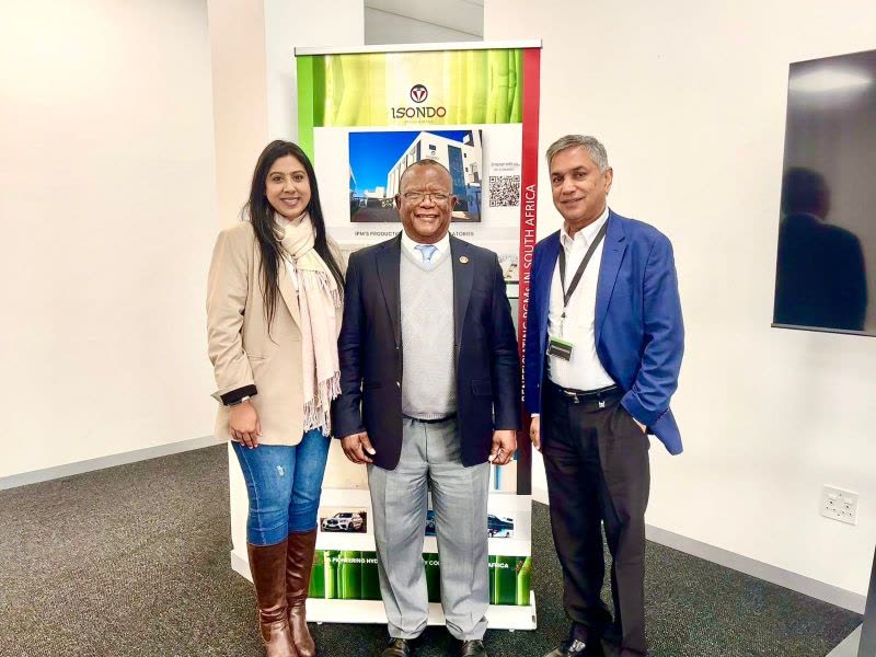 Kgosi Pilane of the Bakgatla-ba-Kgafela Tribal Authority visiting the Isondo facility